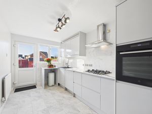 Photo 1- click for photo gallery